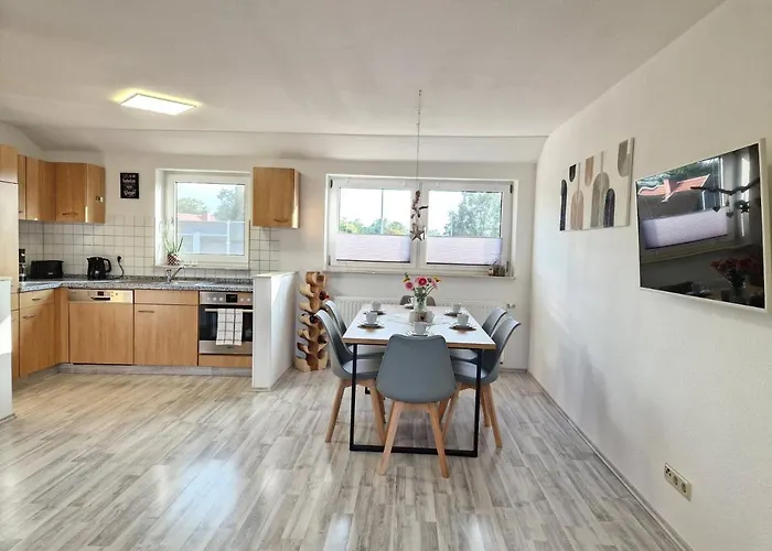 Διαμέρισμα 2nd *